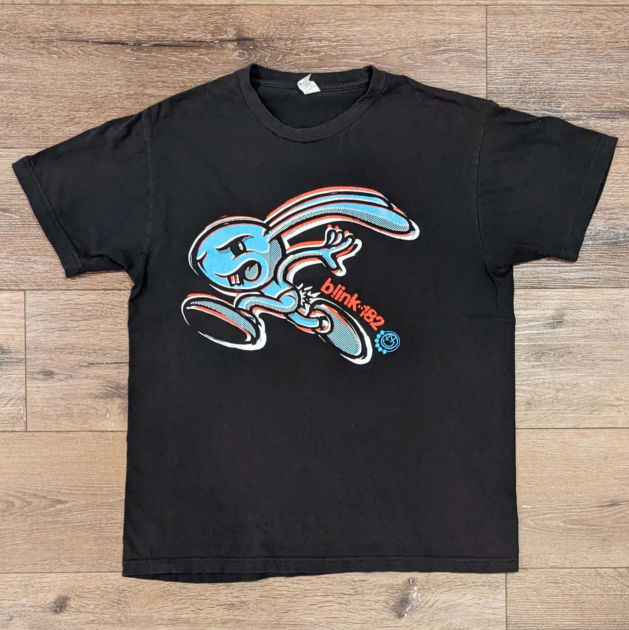 Band Tees Blink 182 Rabbit Logo T Shirt Size M Hoodie, Sweatshirt | FlexRushtees.com