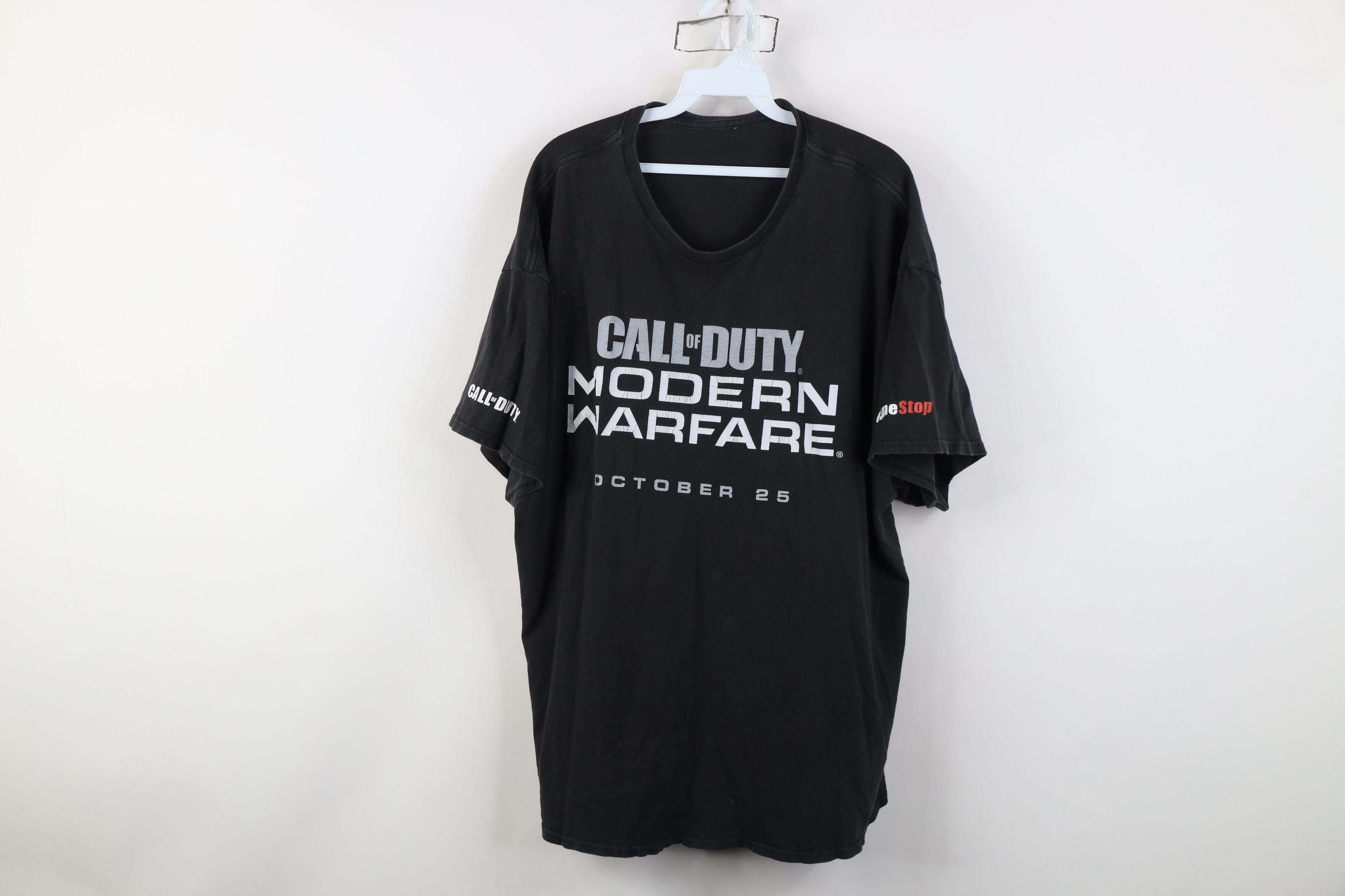 Vintage Game Stop Call Of Duty Modern Warfare Game T Shirt