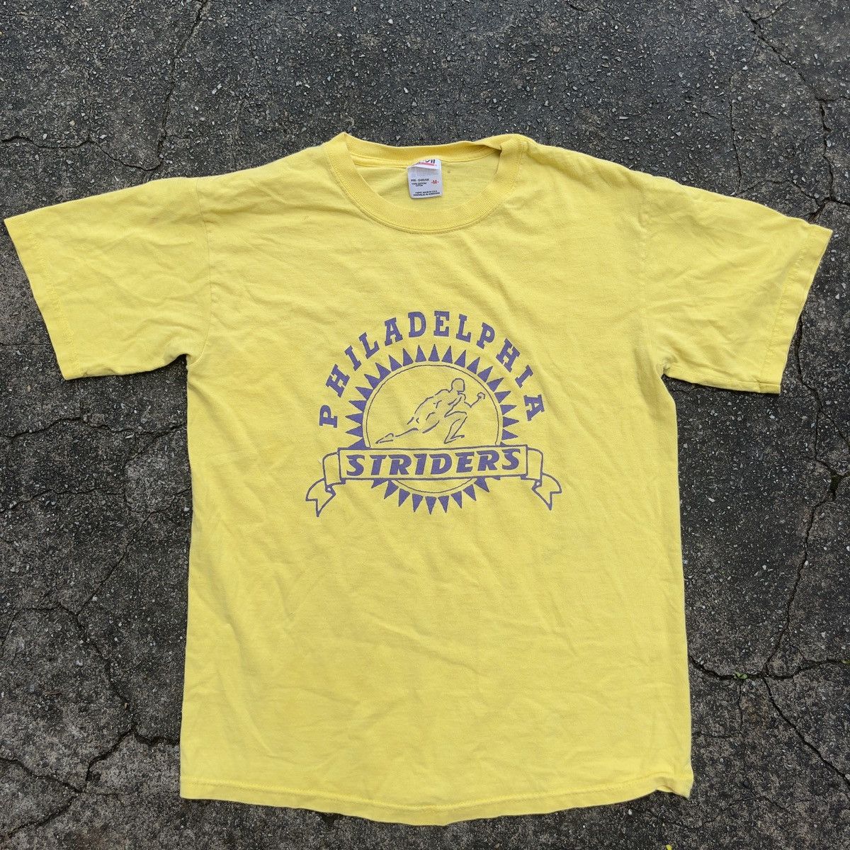 Vintage Philadelphia Striders Anvil Red Line Shirt