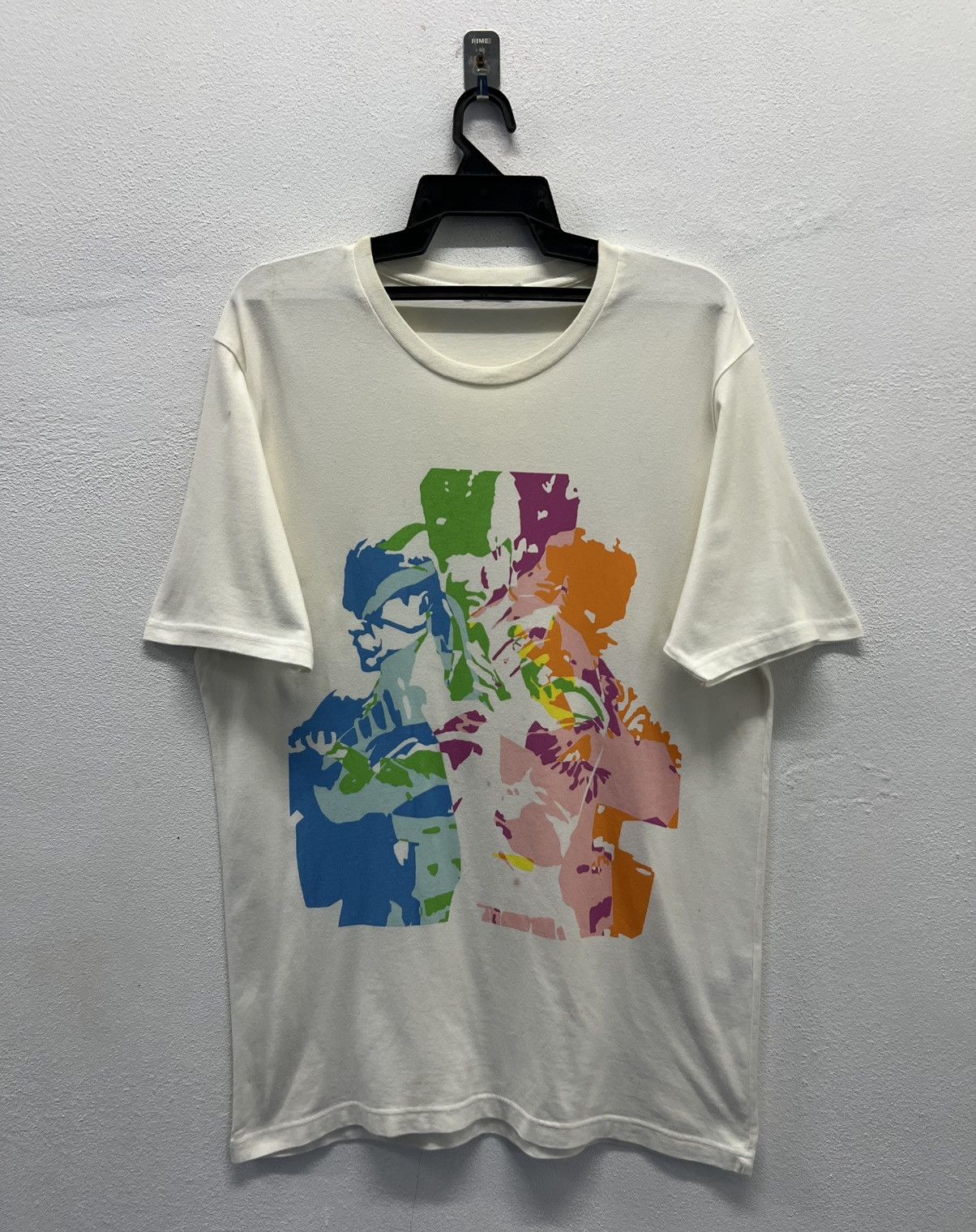 Vintage Uniqlo Metal Gear Solid Guns Of The Patriots Shirt
