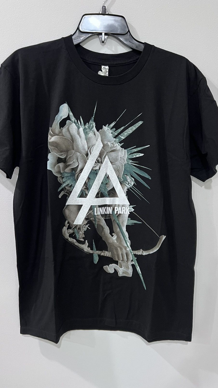 Band Tees Linkin Park Tshirt Size Large Hoodie, Sweatshirt | FlexRushtees.com