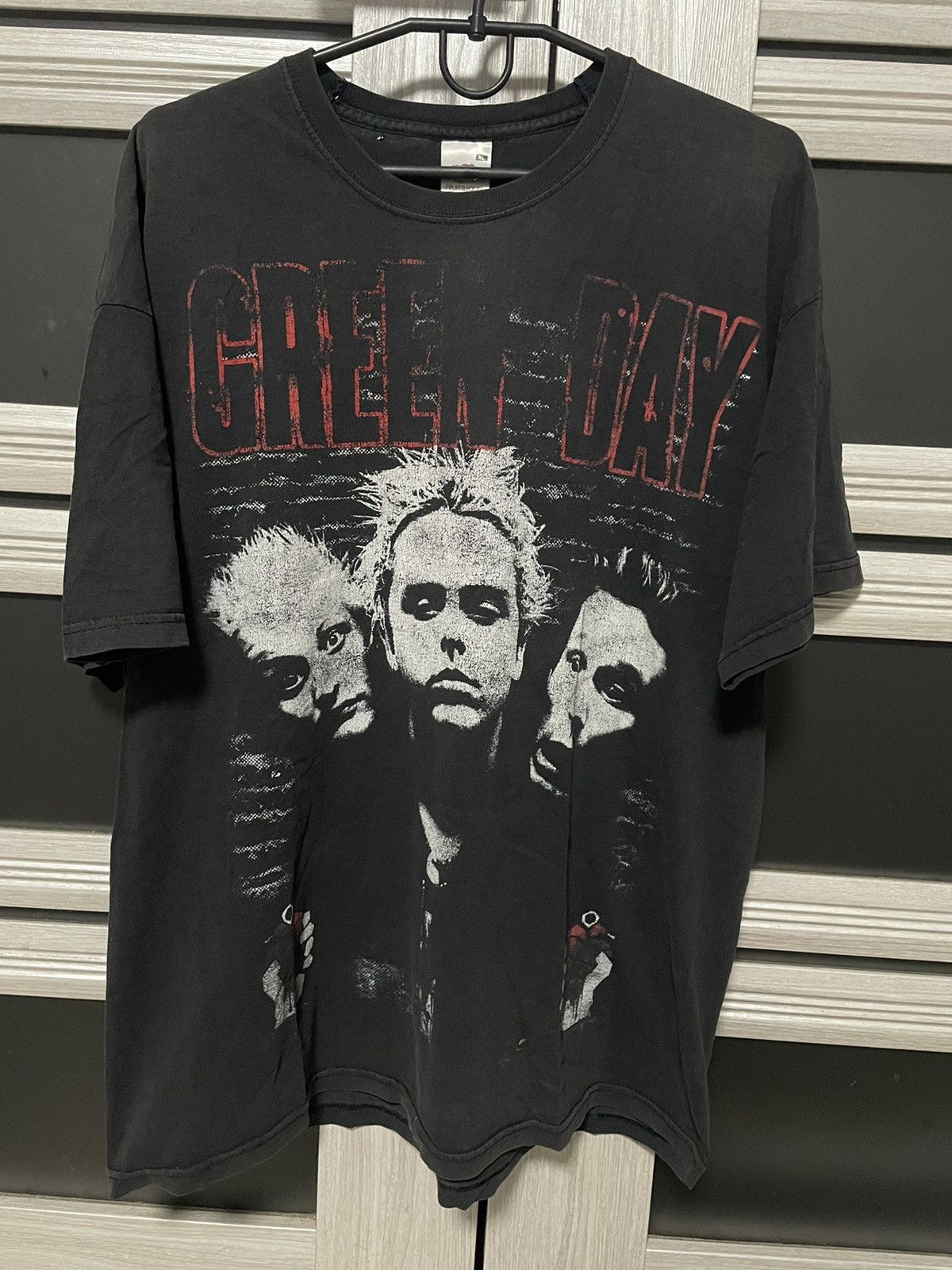 Green Day Vintage American Idiot Aop T Shirt Tee 2005 Back Hoodie, Sweatshirt | FlexRushtees.com