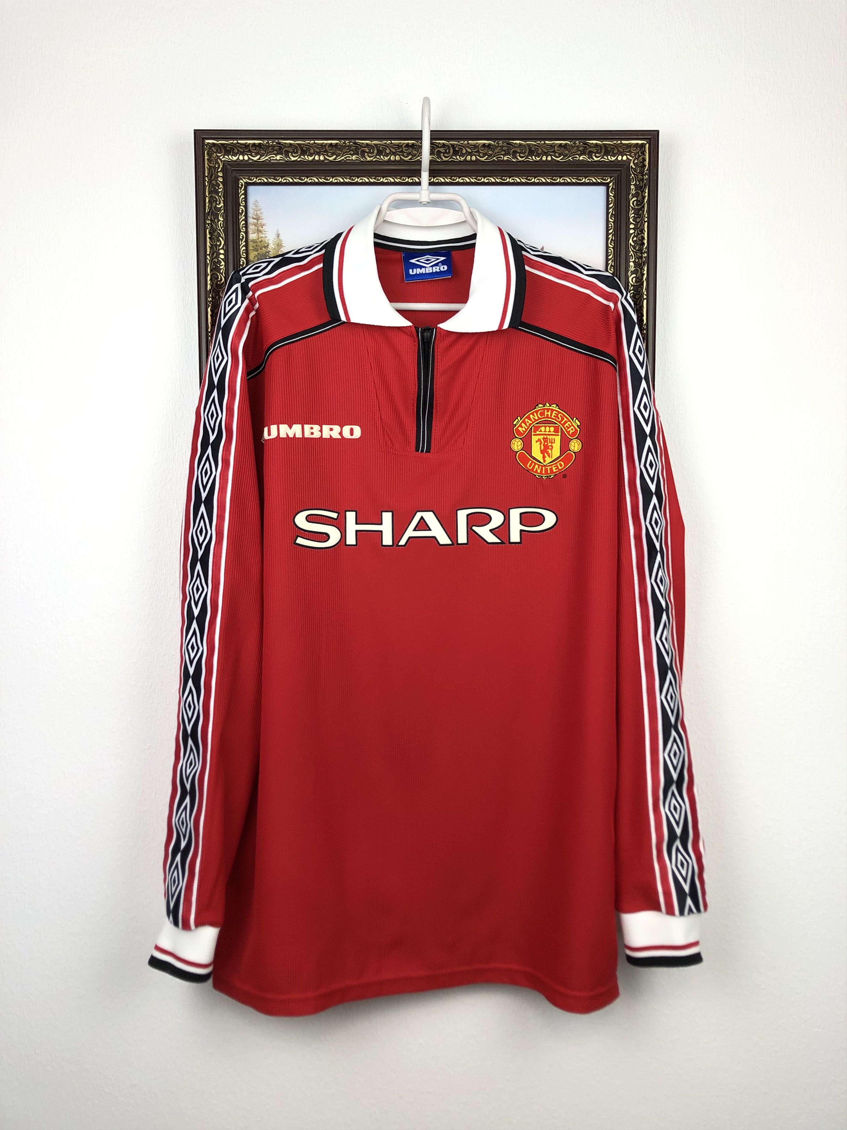 Vintage Manchester United Football Shirt Soccer Long Sleeve Jersey