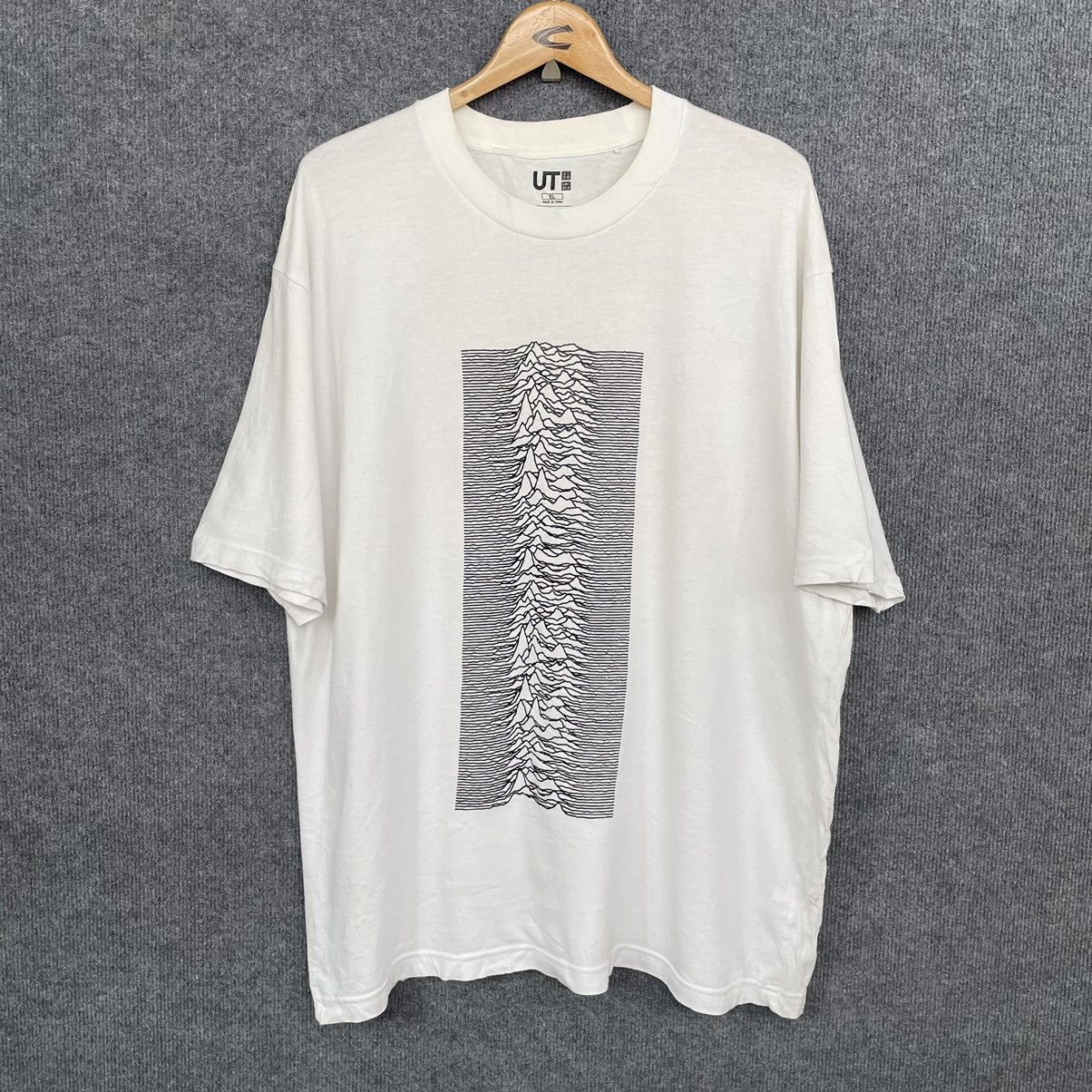 Joy Division Ian Curtis Joy Division X Peter Saville Unknown Pleasure Tee Hoodie, Sweatshirt | FlexRushtees.com