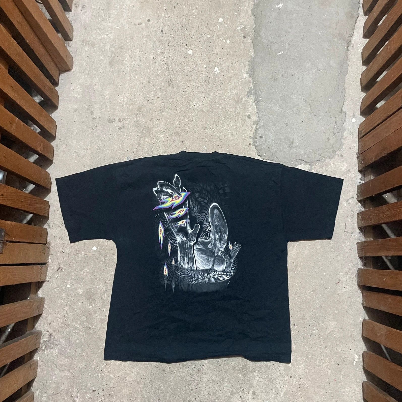 Band Tees Vintage 2002 Tool T Shirt Hoodie, Sweatshirt | FlexRushtees.com