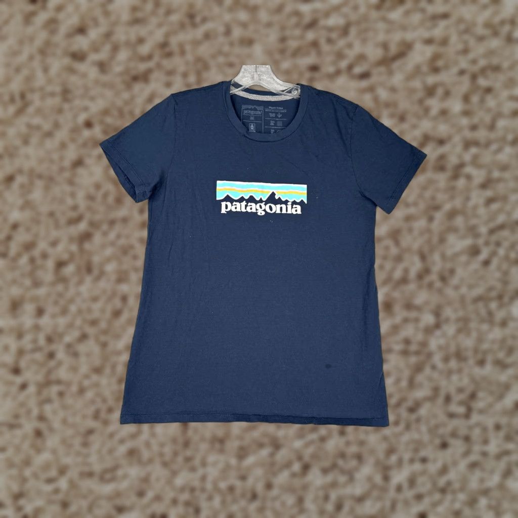 Patagonia Shirt Women Medium Blue Short Sleeve Crew Neck Cotton T Shirt Fall Spring Summer Hoodie, Sweatshirt