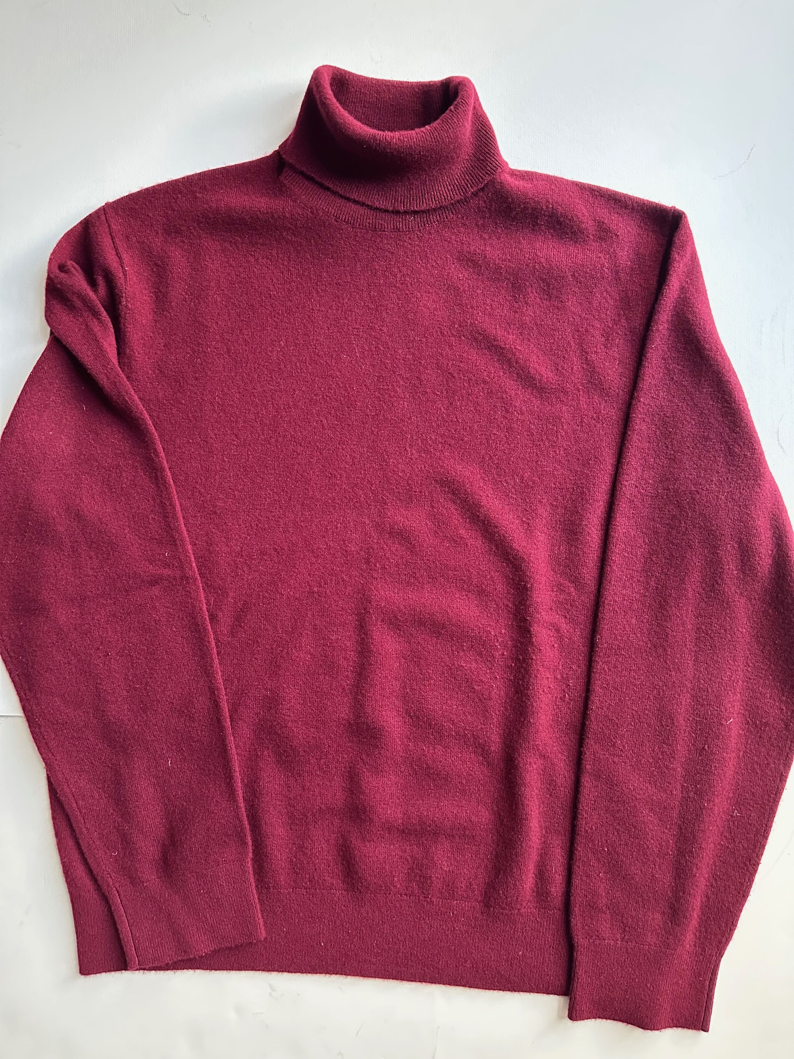 Snyder Todd Snyder Cashmere Turtleneck Burgundy Xxl T-Shirts, Hoodie, Sweatshirt | AU16VibeMintTees.com