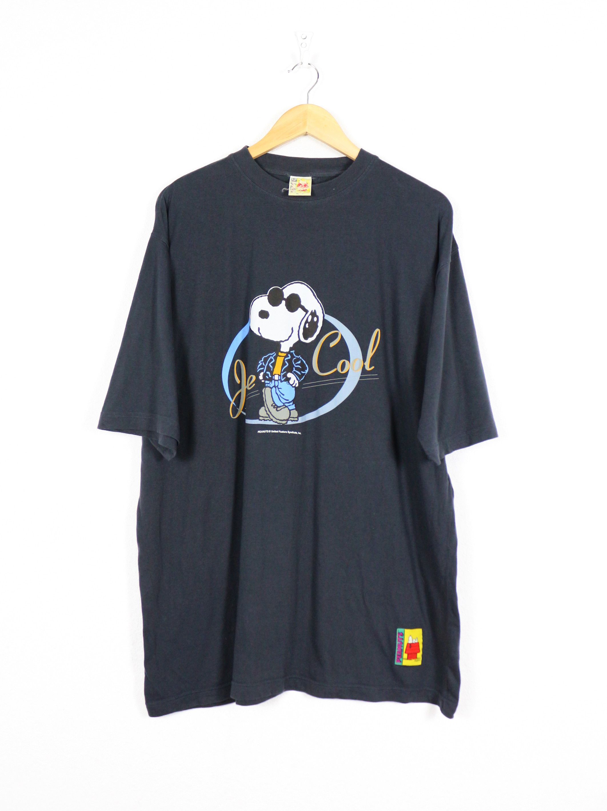 Vintage 90s Peanuts Joe Cool Boxy Tee Comics Cartoon Hoodie, Sweatshirt | FlexRushtees.com