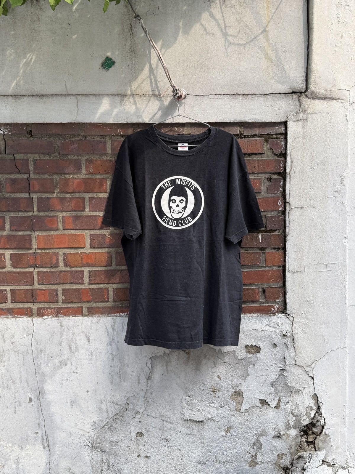 X Vintage Misfits Alstyle Vintage Band Tee Hoodie, Sweatshirt | FlexRushtees.com