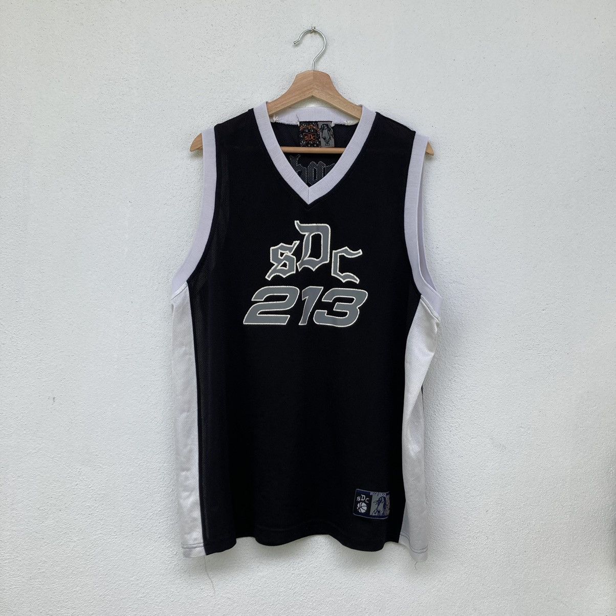 Snoop Dogg X Vintage Snoop Dogg 213 Vintage Jersey T-Shirts, Hoodie, Sweatshirt | FlexRushtees.com