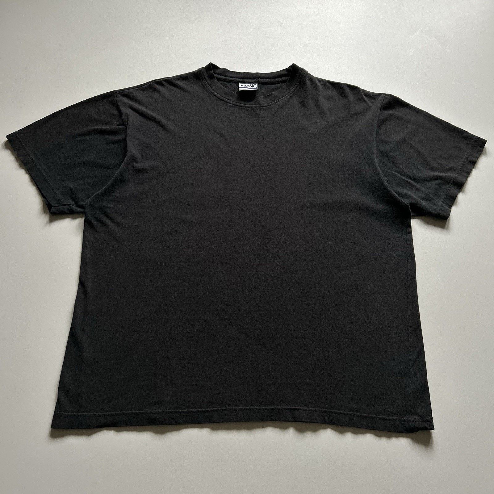 Vintage Sun Faded Black Blank T Shirt Large Boxy Y2k Basic Hoodie, Sweatshirt | FlexRushtees.com