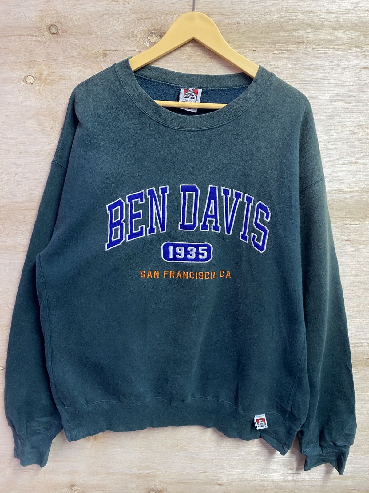 Davis Ben Davis College Logo Crew Sweatshirt
