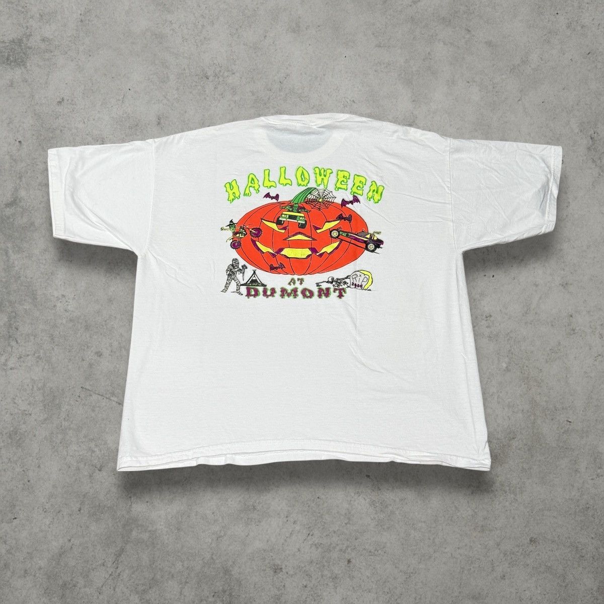 Gildan Vintage Halloween At Dumont 2006 Tee Pumpkin Hoodie, Sweatshirt | FlexRushtees.com