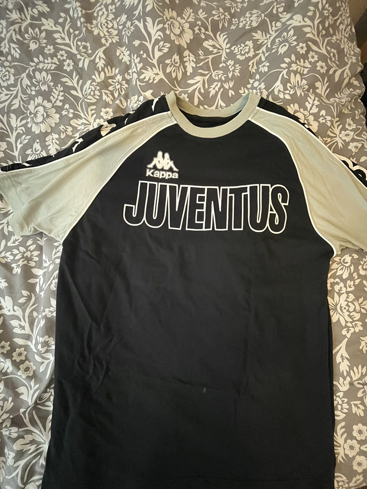 90s Juventus Kappa T Shirt