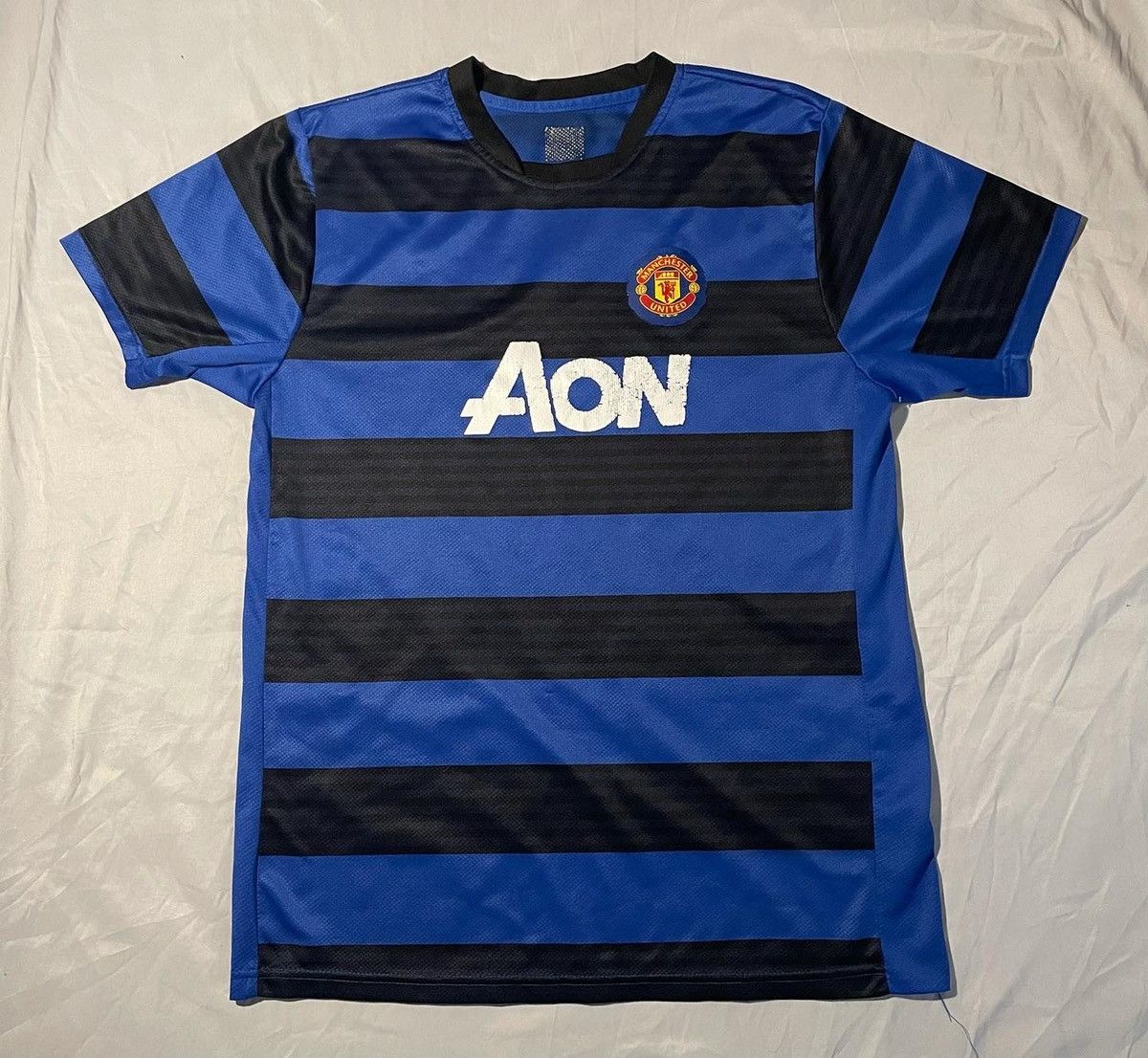 Vintage Manchester United 2011 2012 Blue Jersey