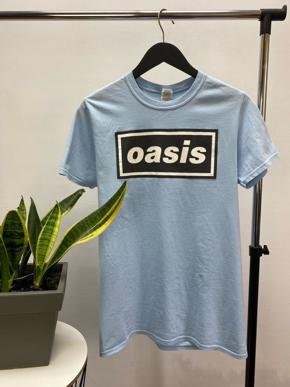 Vintage Oasis Shirt Box Logo Vintage Band Tees Radiohead Hoodie, Sweatshirt | FlexRushtees.com
