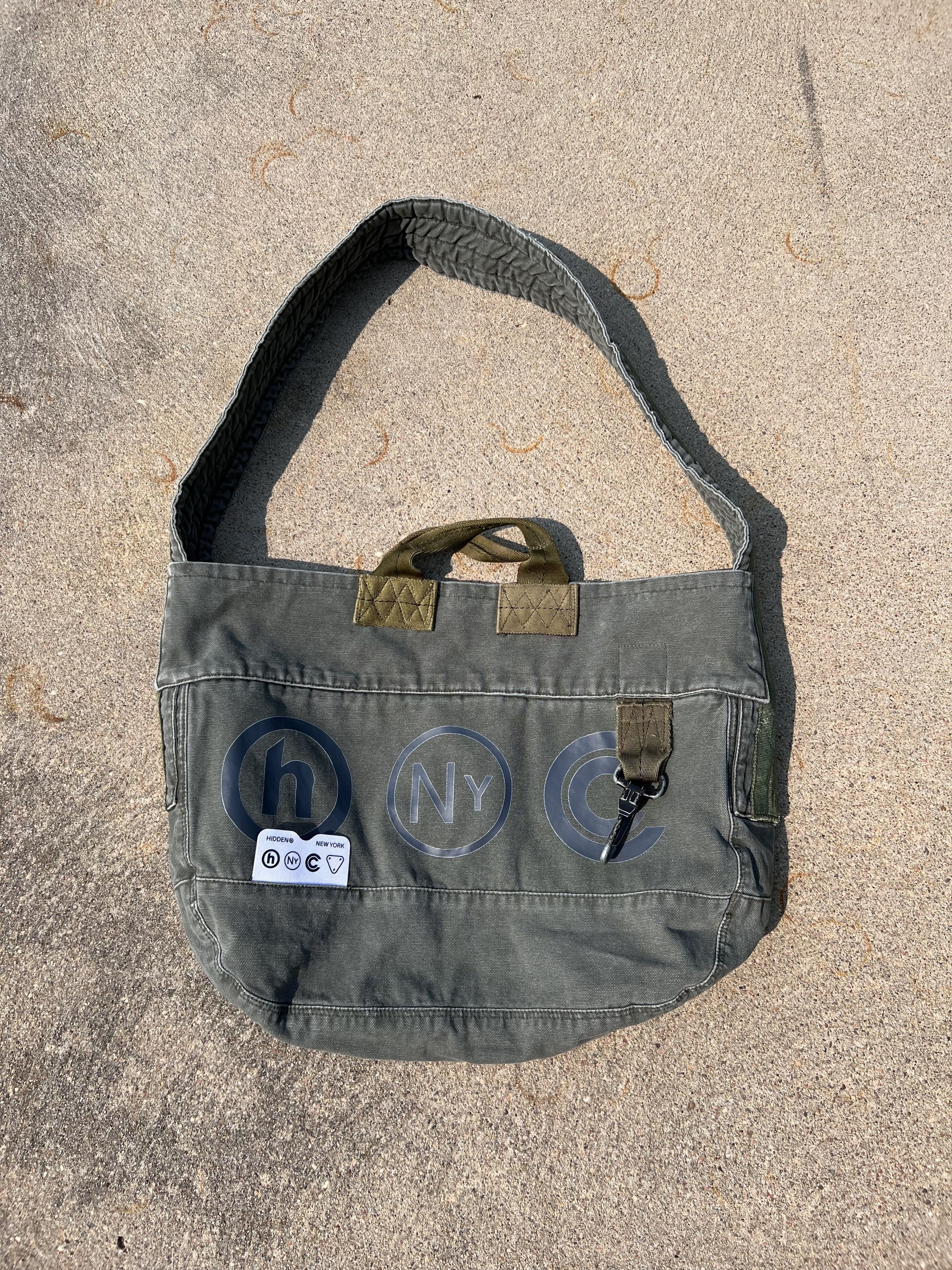 Hidden Ny Gems 23 Stonewash Military Newsboy Bag T-Shirts, Hoodie, Sweatshirt | AU16VibeMintTees.com
