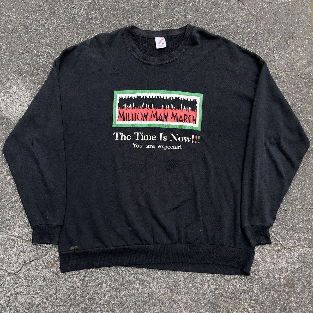 Rap Tees X Vintage Vintage Thrashed Million Man March Jerzees Crewneck