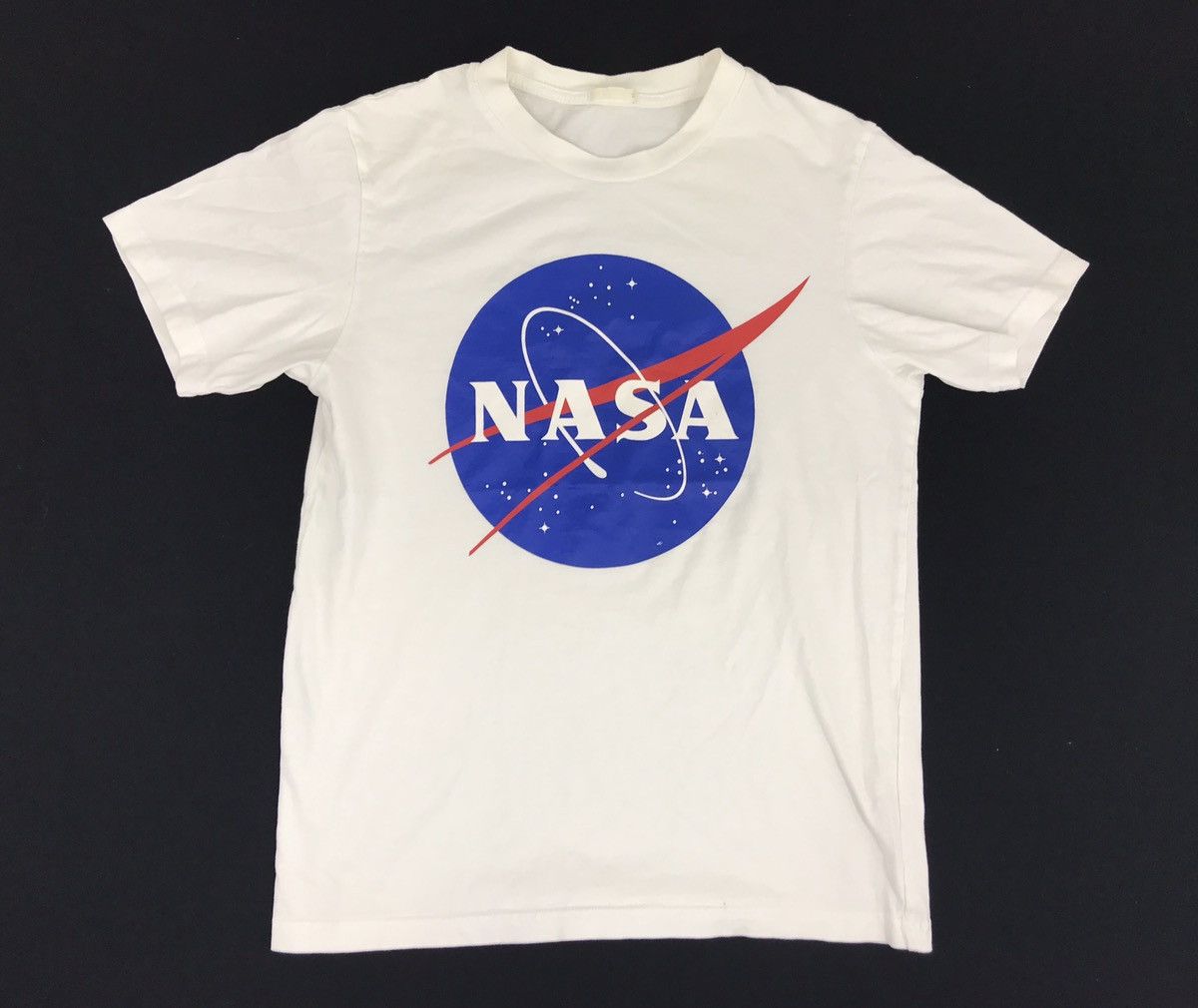 Japanese Brand Vintage Nasa Earth Printed Spell Out Logo Design Tee Shirt