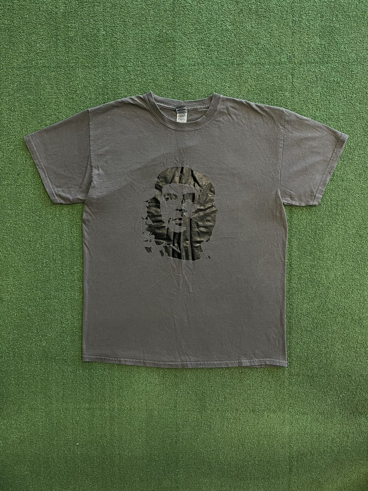 Vintage 00s Che Guevara Hasta La Victoria Siempre Cuba Tee Hoodie, Sweatshirt | FlexRushtees.com