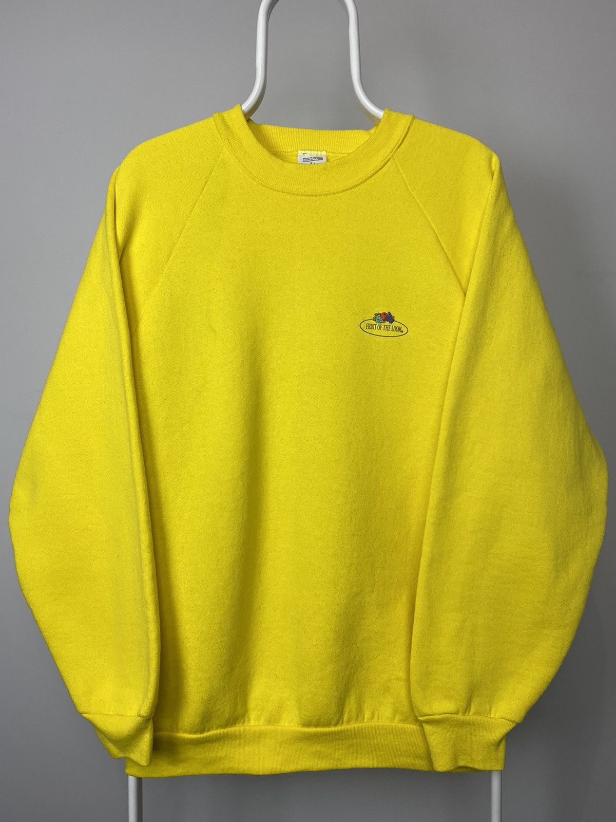 Vintage Fruit Of The Loom Vintage Yellow Sweatshirt Basic Crewneck