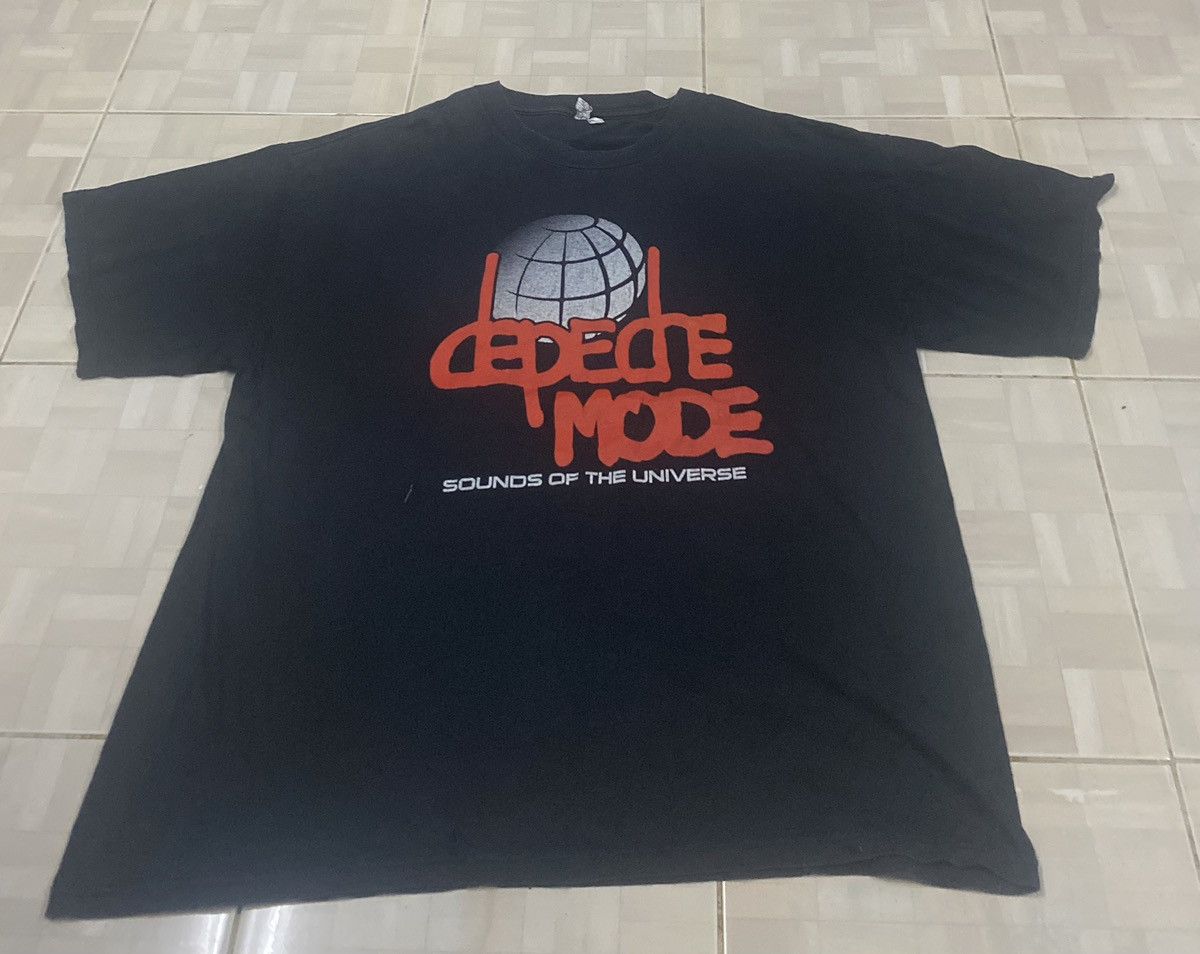 Band Tees Rare Depeche Mode T Shirt Sound Of Universe Live In Hollywoo Hoodie, Sweatshirt | FlexRushtees.com