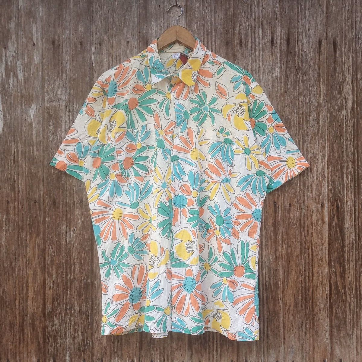 Vintage Johnathan Quale Colourful Hippies Flower Style