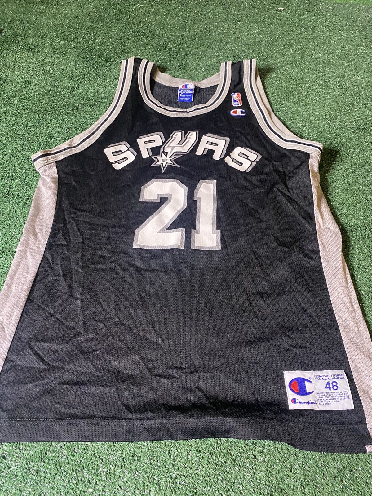 Champion San Antonio Spurs Champion Size M Black Sliver
