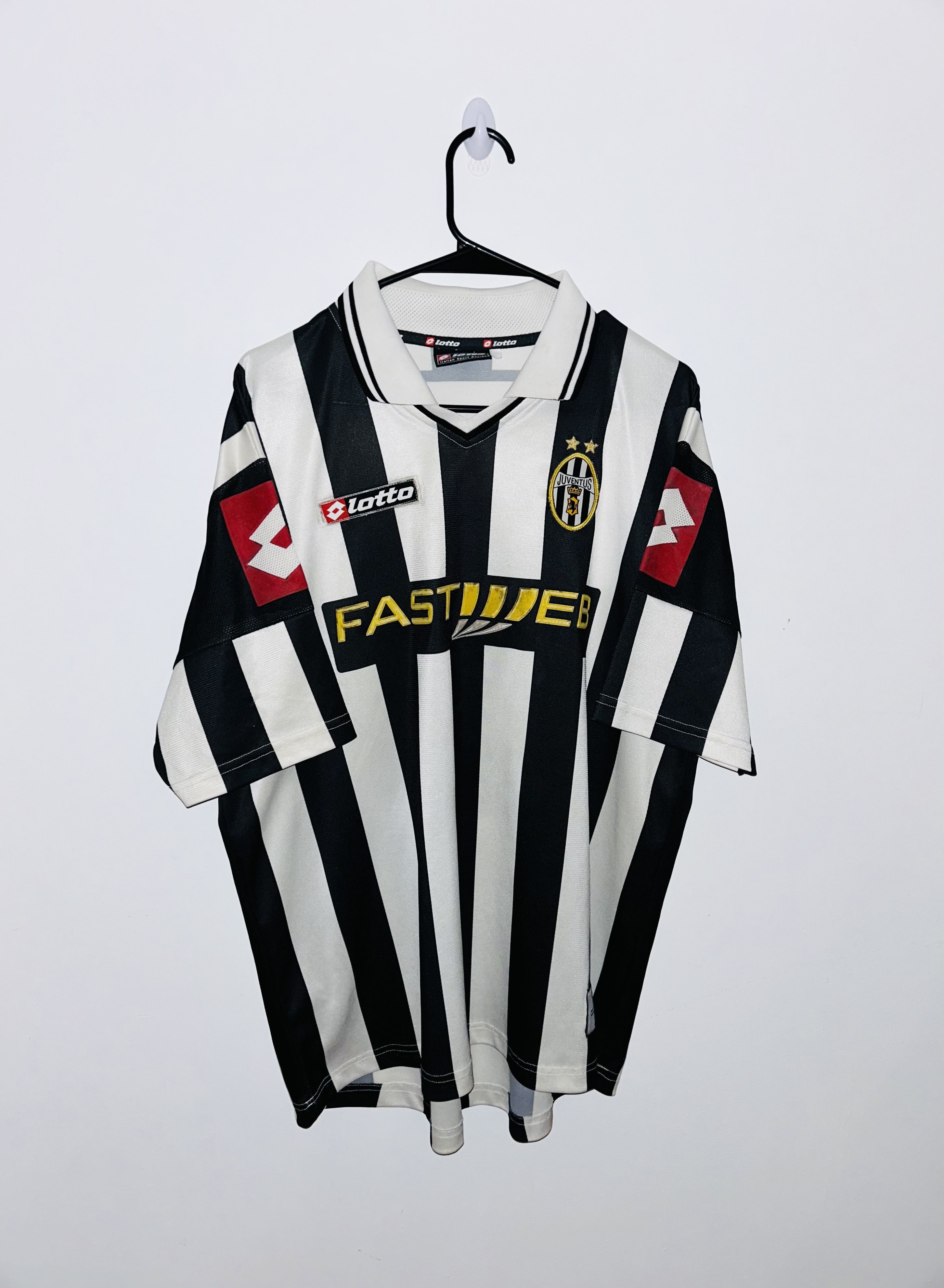 Lotto Sport Juventus 2000 01 Home Jersey