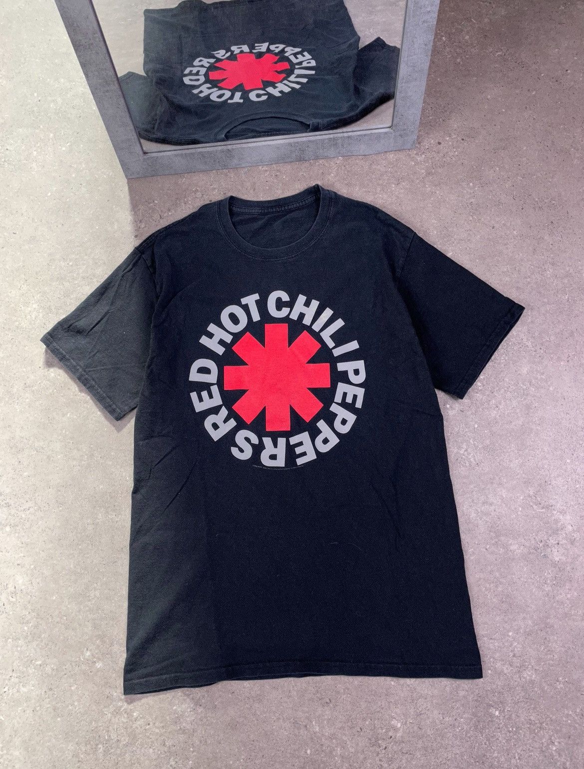 Vintage 2006 Red Hot Chili Peppers Black T Shirt Hoodie, Sweatshirt | FlexRushtees.com
