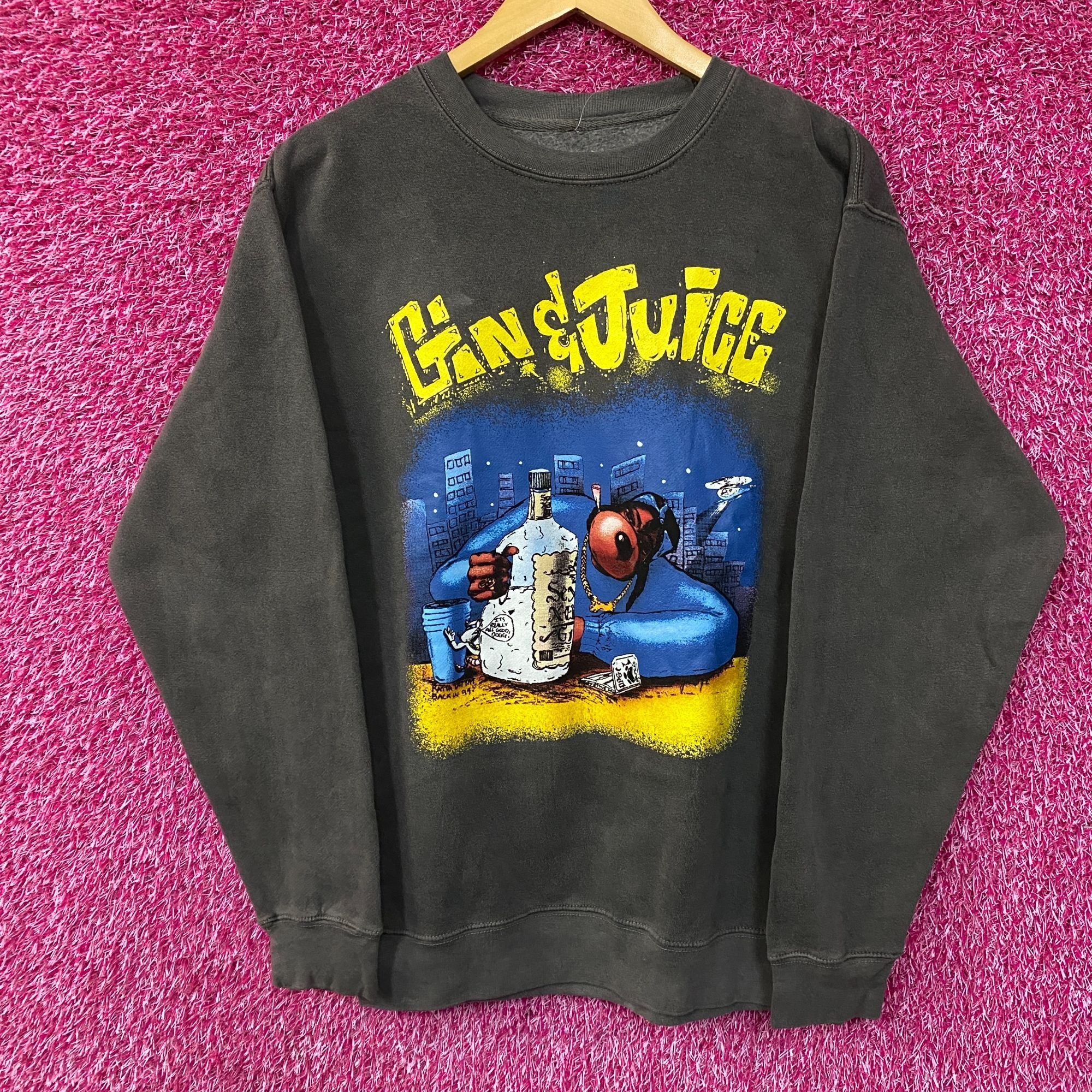 Row Records Death Row Records Snoop Doggy Dogg Gin Juice Crewneck Swea T-Shirts, Hoodie, Sweatshirt | FlexRushtees.com