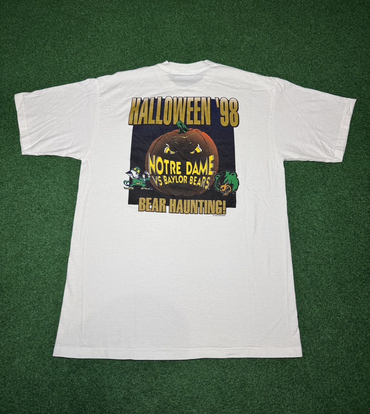Vintage Vtg 90s Notre Dame Irish Football Halloween 1998 T Shirt