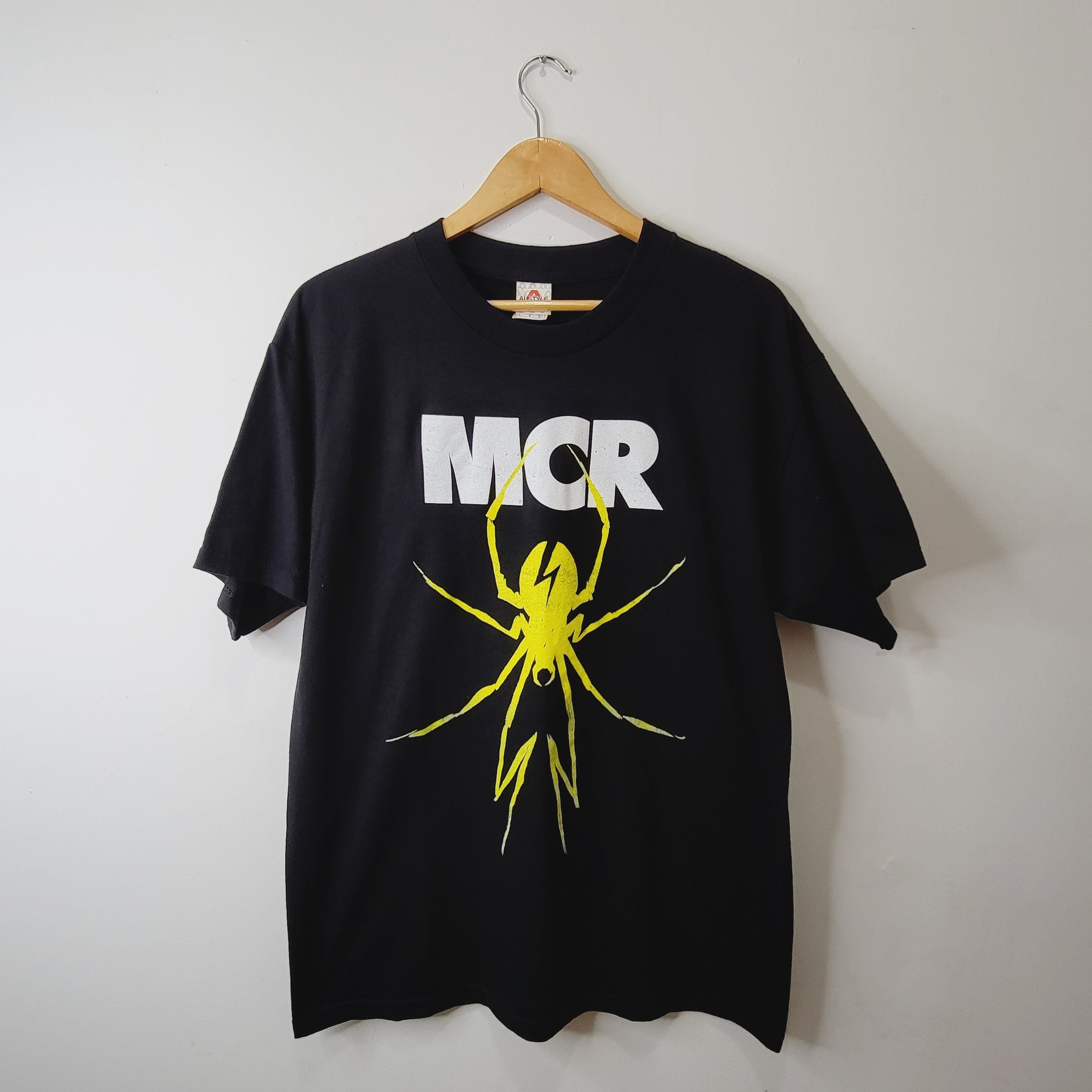 Vintage My Chemical Romace Shirt Hoodie, Sweatshirt | FlexRushtees.com