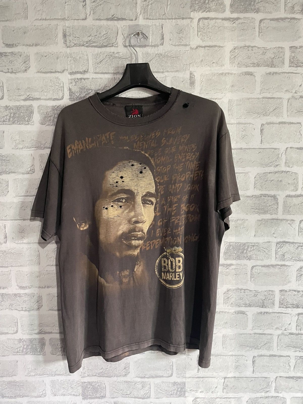 Vintage Sun Faded Bob 2007s T-Shirts, Hoodie, Sweatshirt | FlexRushtees.com