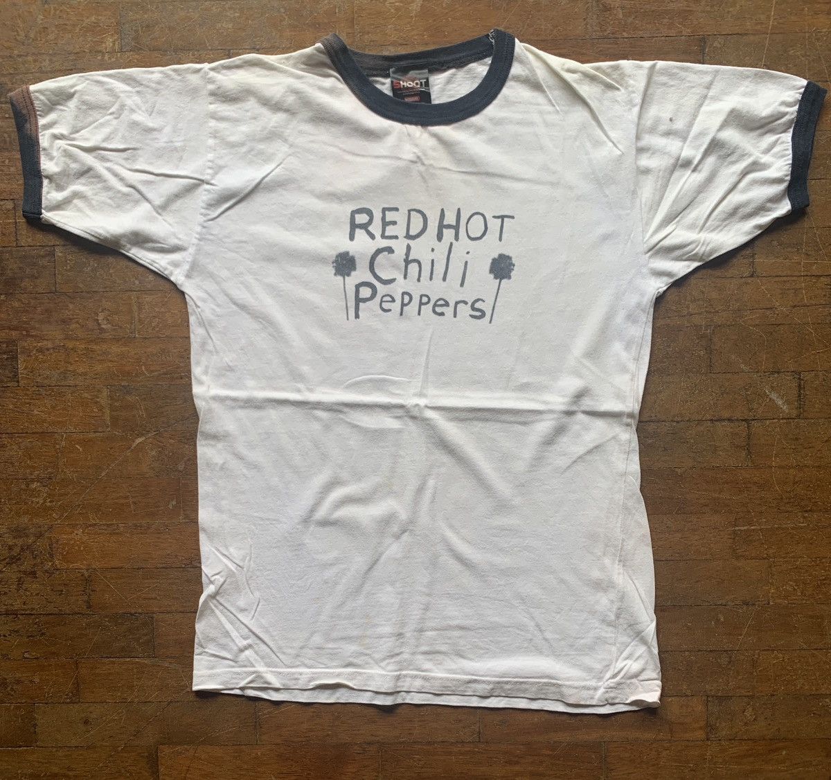 Vintage Red Hot Chili Peppers V0010 T-Shirts, Hoodie, Sweatshirt | AU16VibeMintTees.com