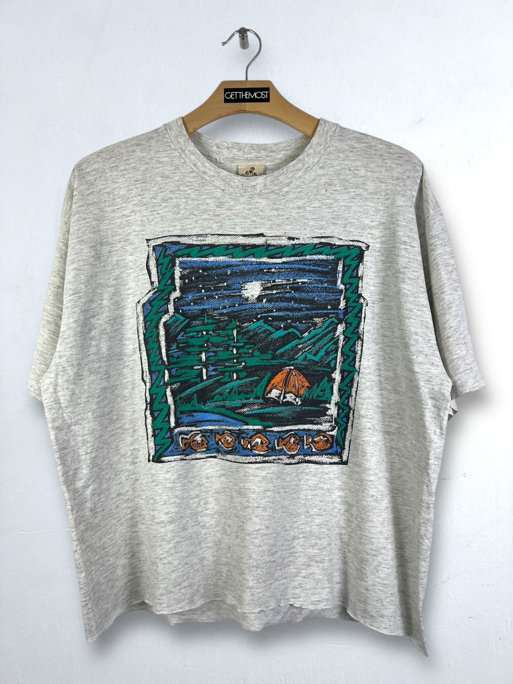 No 4940 Vintage 90s Camping Trekking Art Graphic Tee L
