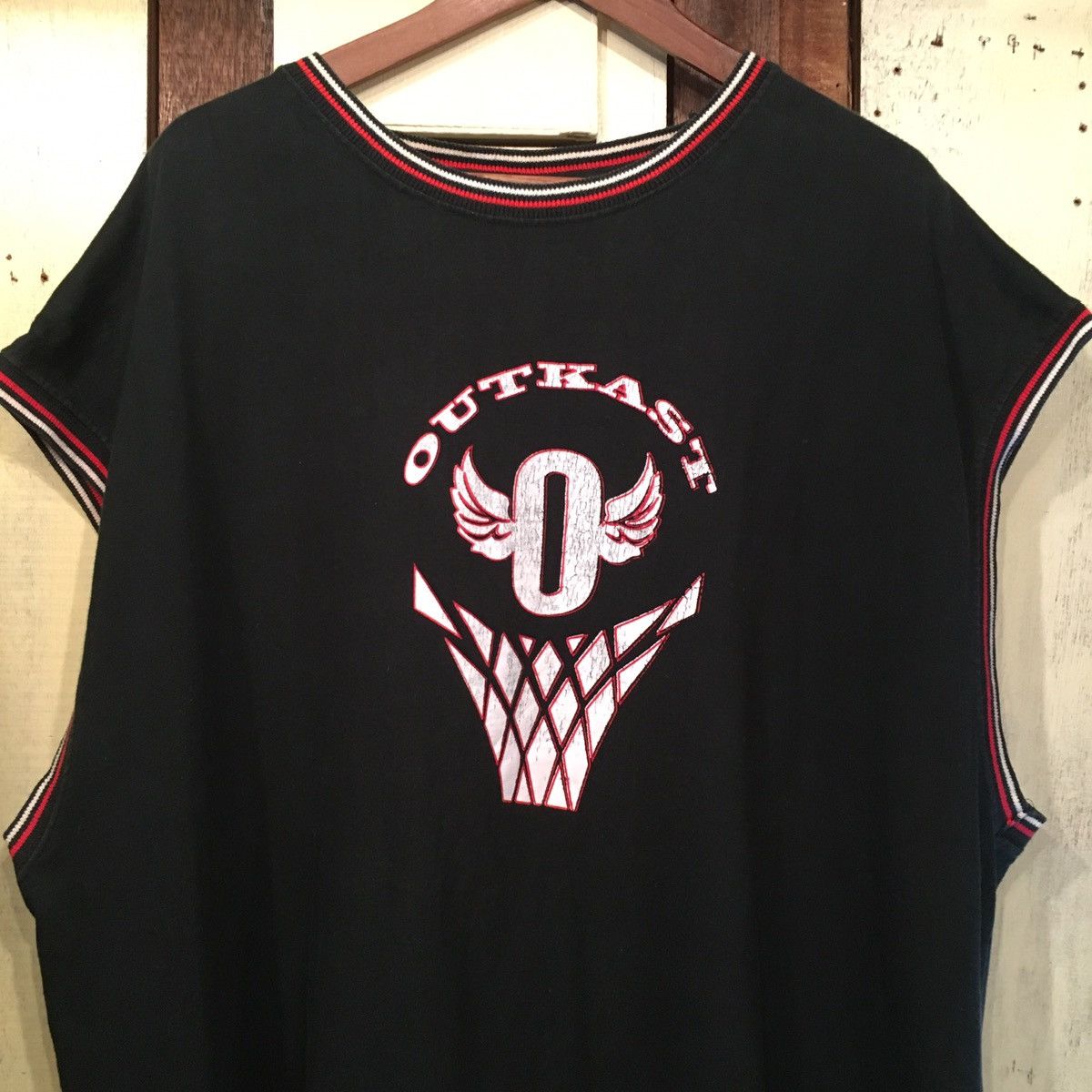 Vintage Outkast Sleeveless Hip Hop Cotton Jersey T-Shirts, Hoodie, Sweatshirt | FlexRushtees.com