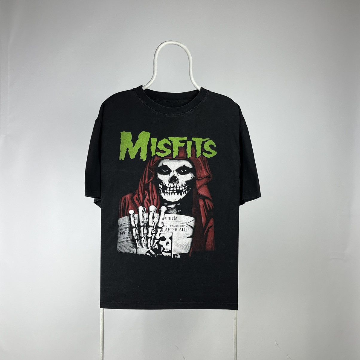 Misfits T Shirt Vintage Reversible Logo Size Xlarge Hoodie, Sweatshirt | FlexRushtees.com