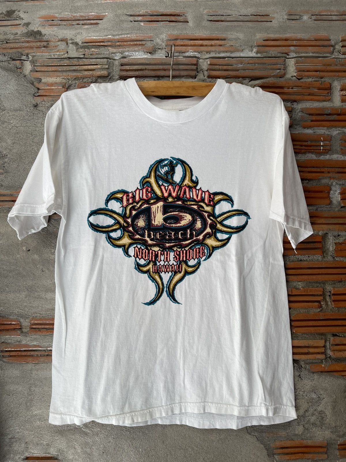 Vintage Big Wave Beach North Shore Hawaii Surf Tee Hoodie, Sweatshirt | FlexRushtees.com