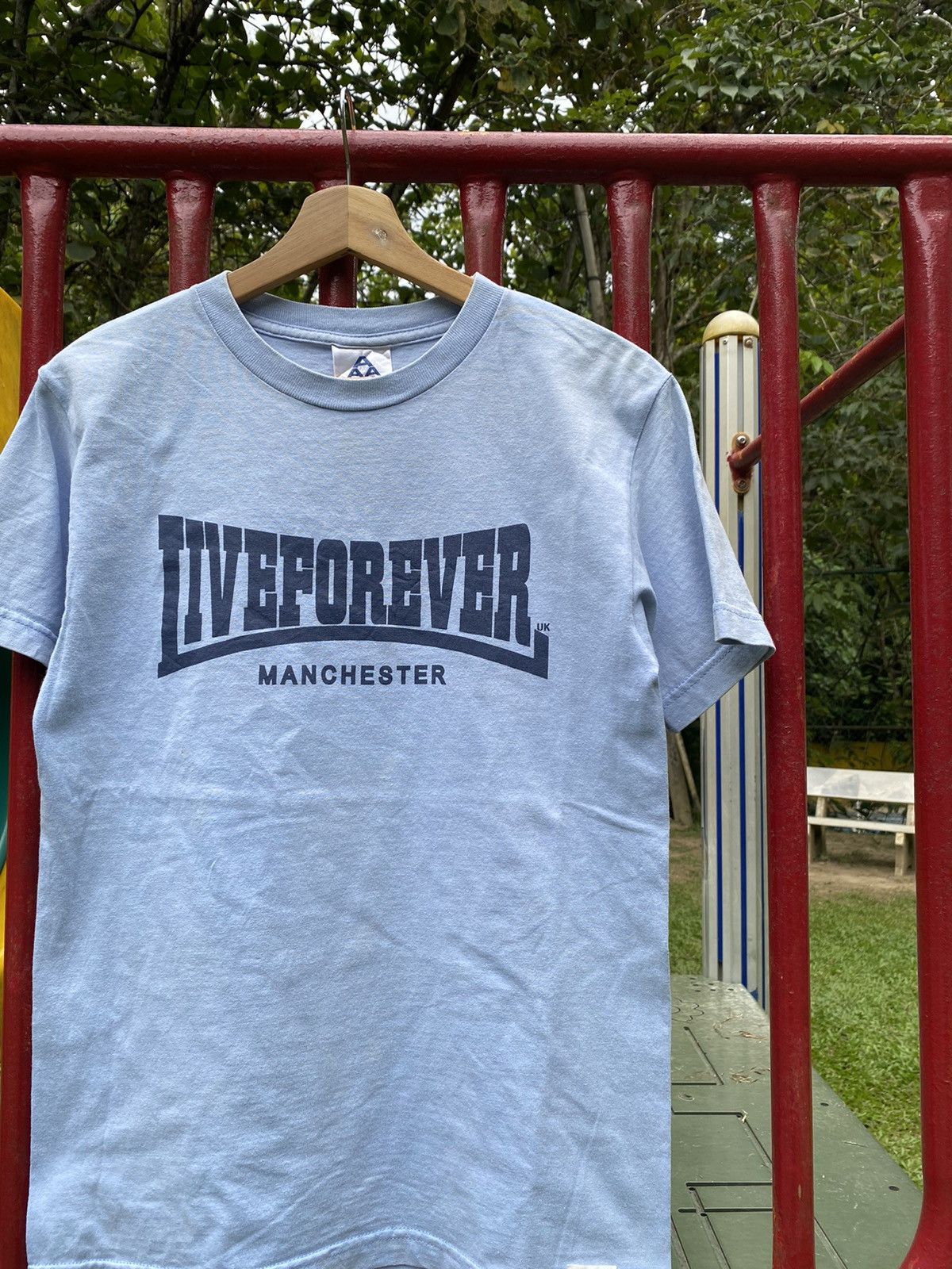 Vintage Live Forever Manchester Oasis T-Shirts, Hoodie, Sweatshirt | FlexRushtees.com
