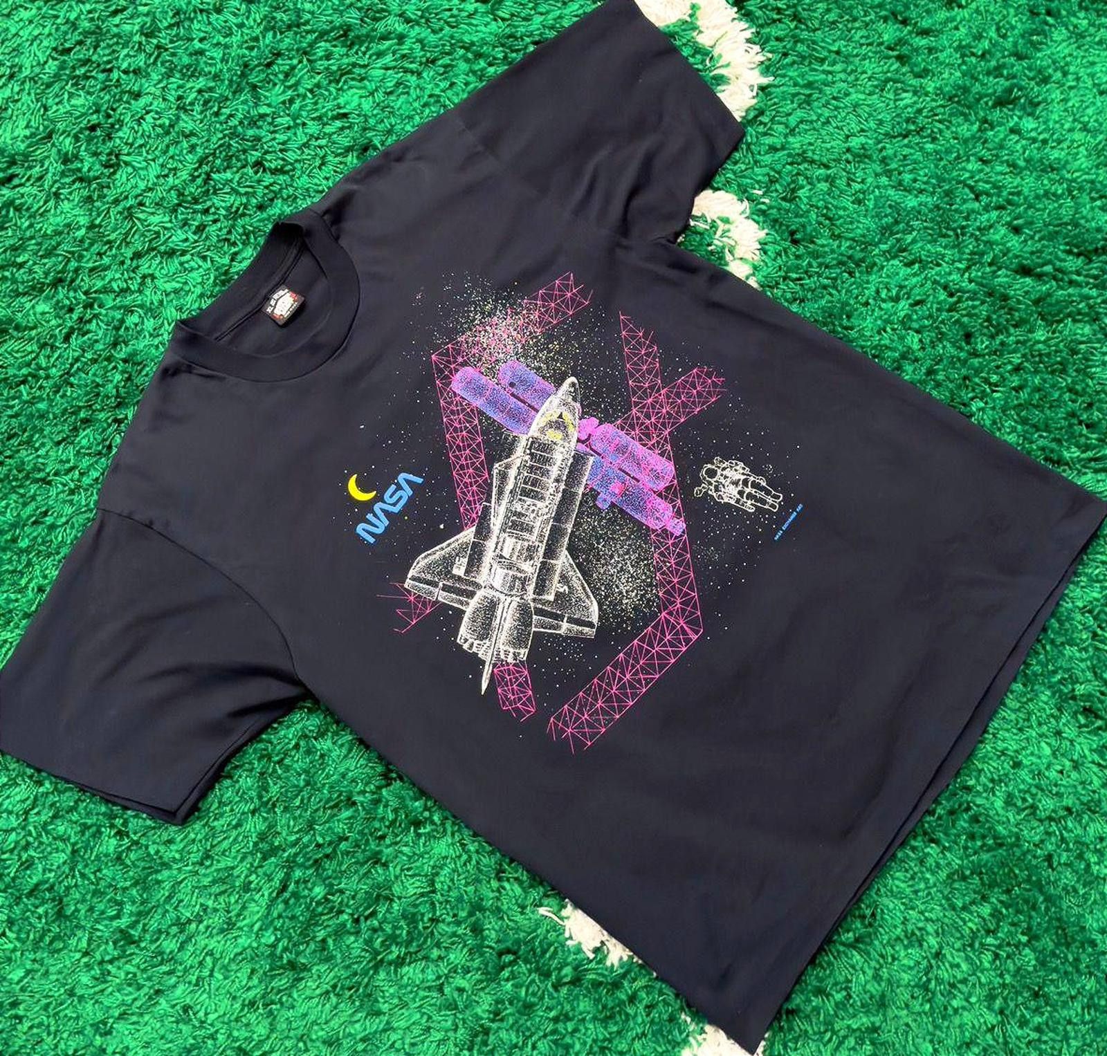 Vintage Nasa Tee Size Xl