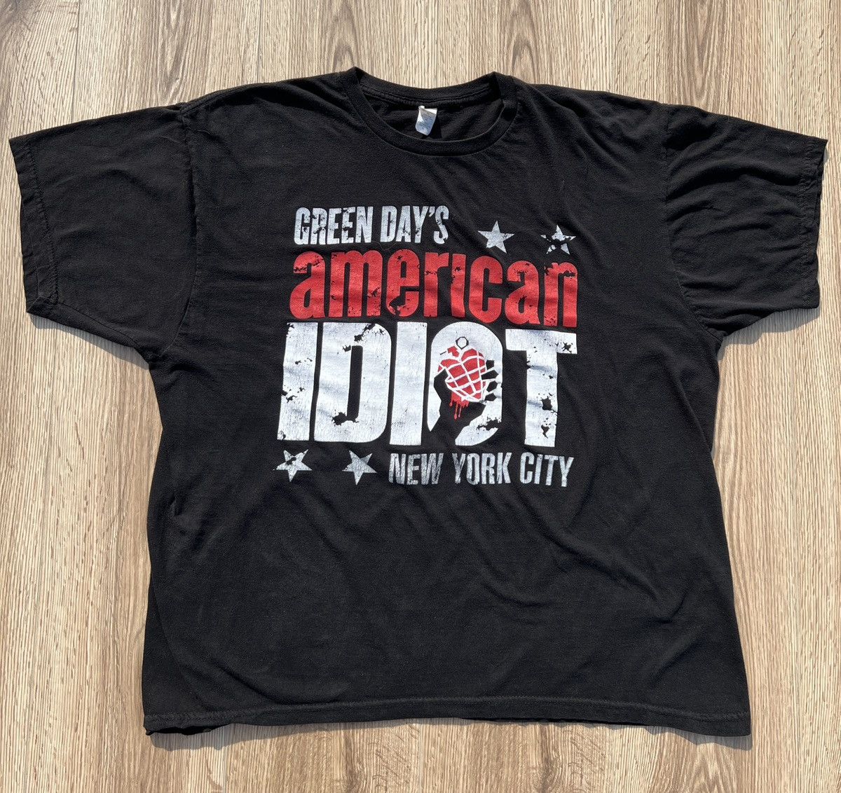 Rare Vintage Green Day American Idiot New York City Tee Hoodie, Sweatshirt | FlexRushtees.com