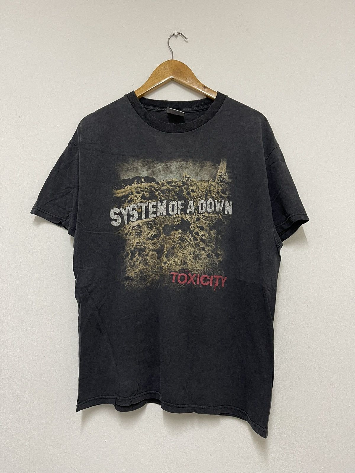 Vintage System Of A Down Toxicity 2001 Nu Metal A 1 T-Shirts, Hoodie, Sweatshirt | FlexRushtees.com