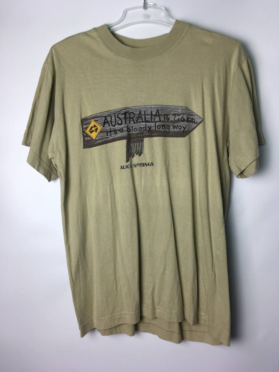 Vintage Alice Springs T Shirt Size M Hoodie, Sweatshirt | FlexRushtees.com
