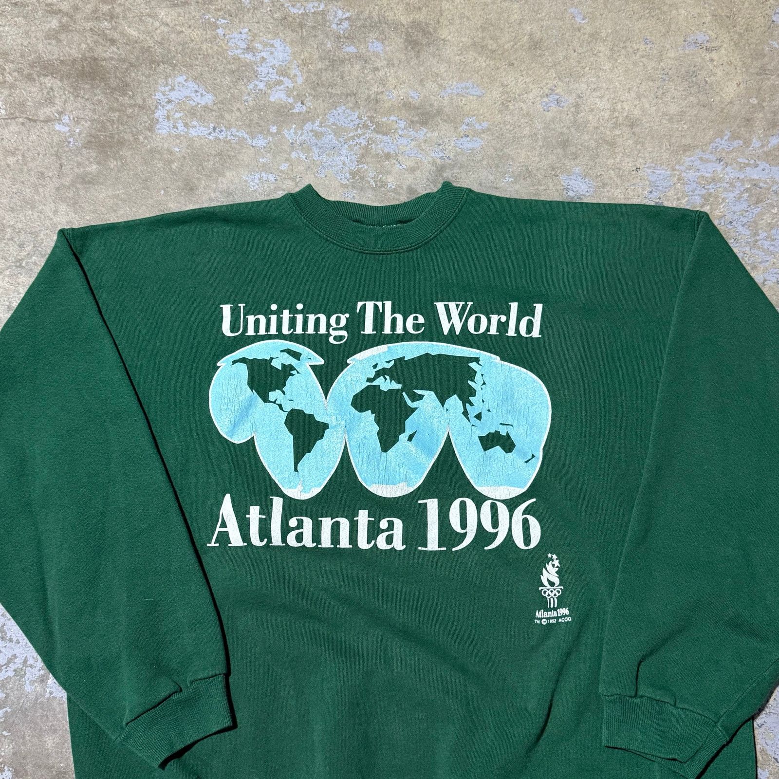 Hanes Vintage 1996 Atlanta Olympics Uniting The World Crewneck Xl T-Shirts, Hoodie, Sweatshirt | FlexRushtees.com