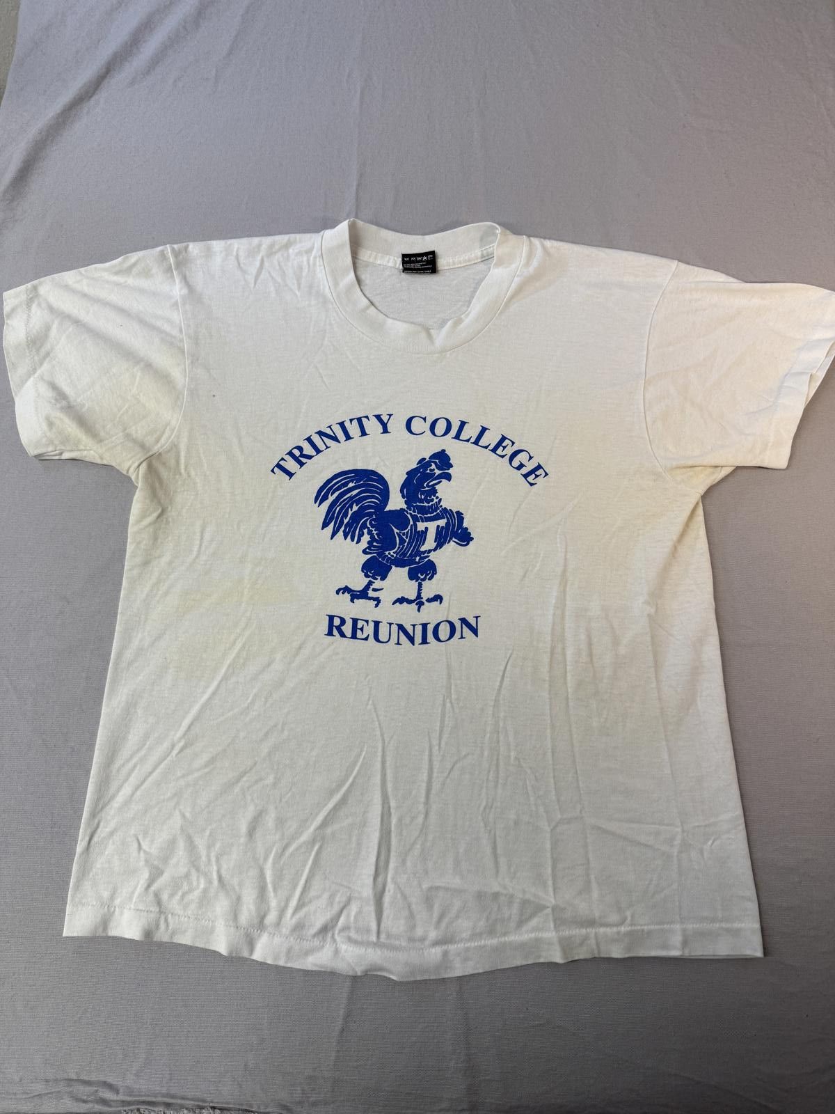 Fruit Of The Loom Vintage Trinity College T Shirt Reunion Bantam Mascot Tee L Hoodie, Sweatshirt | FlexRushtees.com