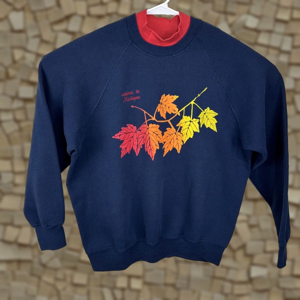 Vintage Lee Sweatshirt Men S Xl Blue 90s Fall Leaves Graphic Print Fleece Pullover T-Shirts, Hoodie | FlexRushtees.com
