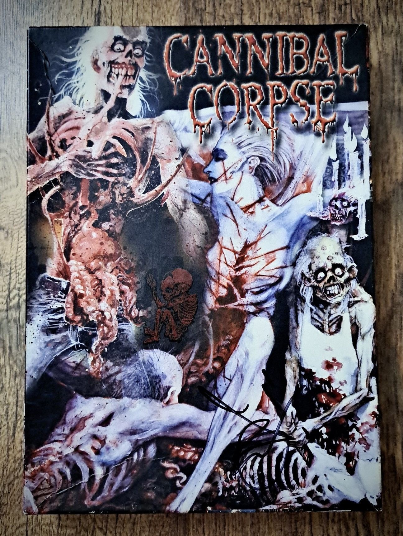 Vintage Cannibal Corpse X Empty Cd Box X Signed By Chris Barnes 2002 T-Shirts, Hoodie, Sweatshirt | FlexRushtees.com