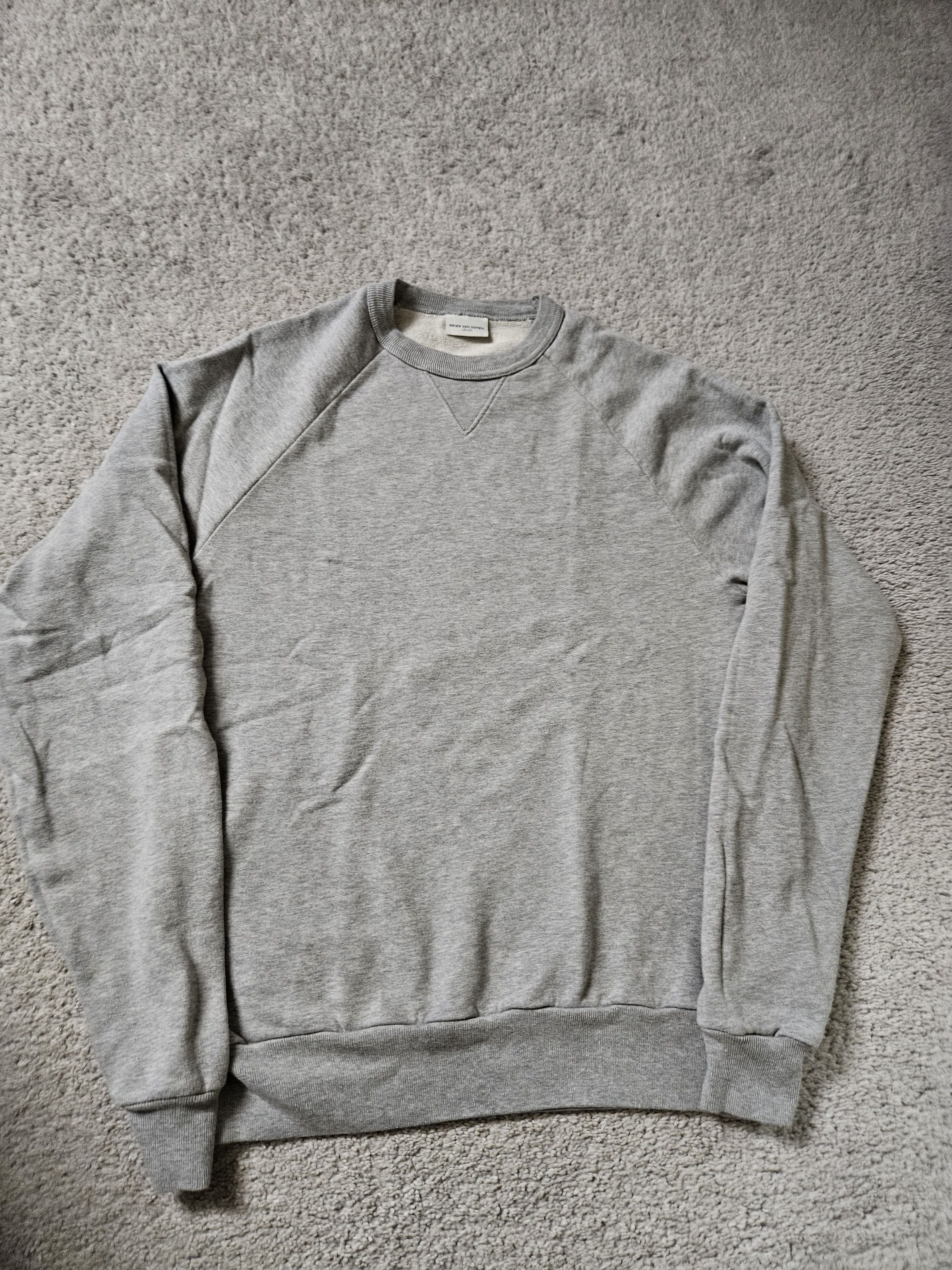 Dries Van Noten Grey Raglan Sweatshirt T-Shirts, Hoodie | FlexRushtees.com