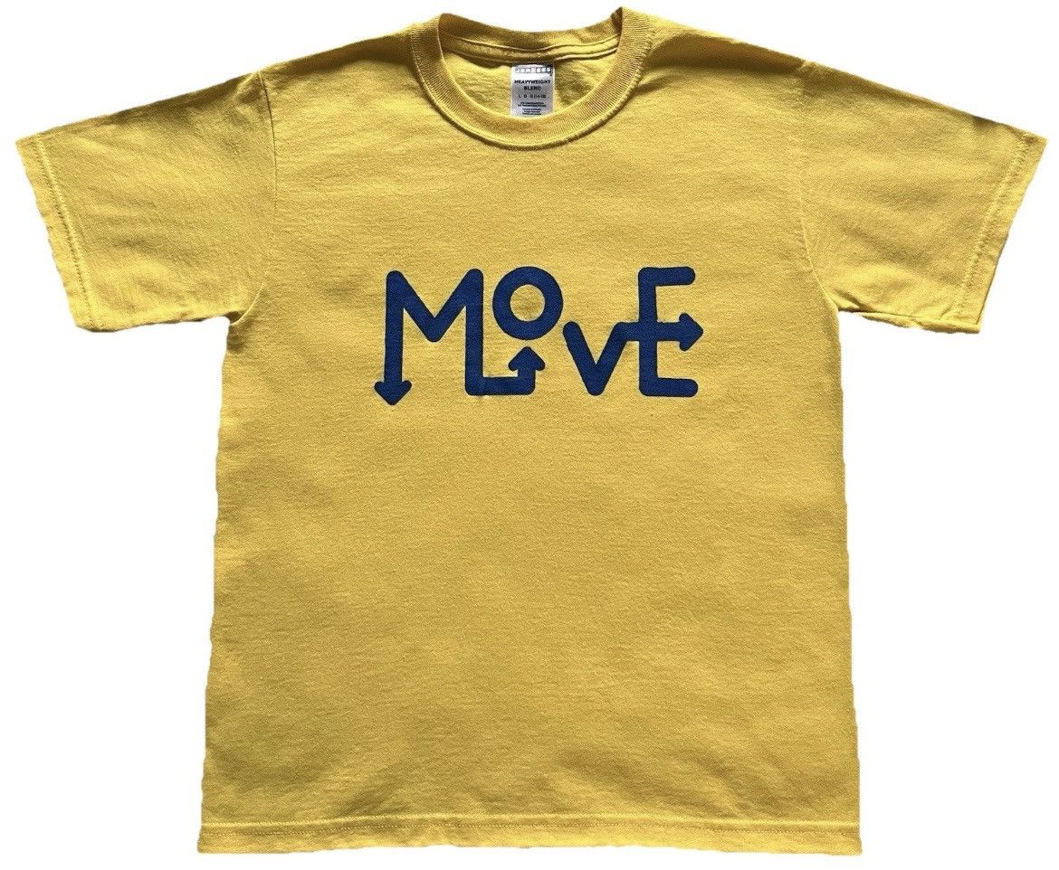 Vintage 2000s Move T Shirt Yellow Size Small Y2k